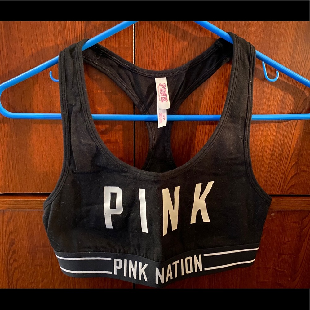 Sports bra